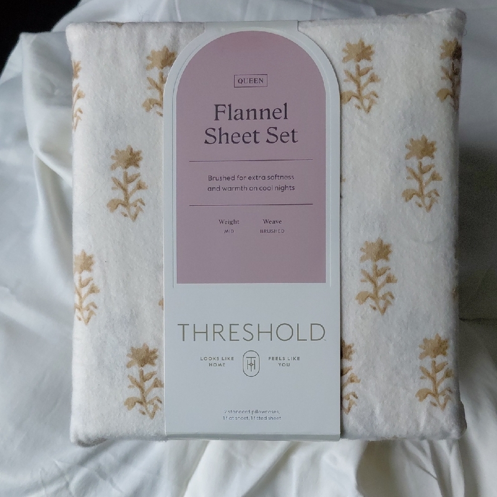 Threshold Flannel Sheet Set - Cream and Brown Floral